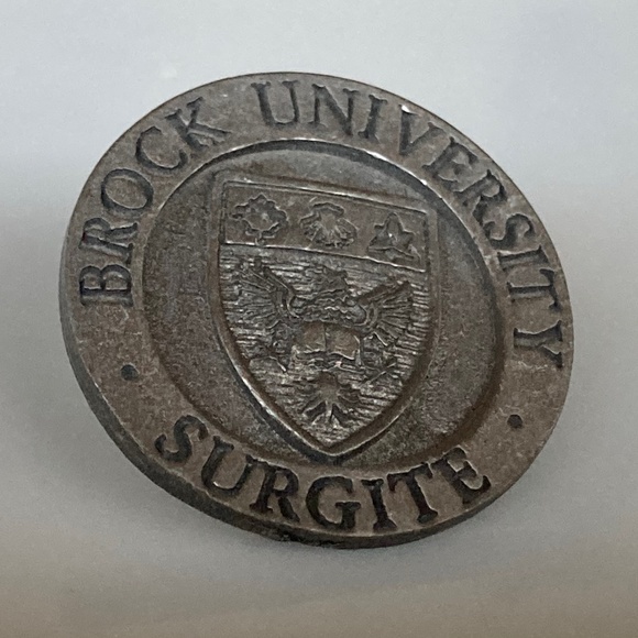 Vintage 1960s Collection of Four 3D  solid Pewter Uni Pins - Picture 5 of 7